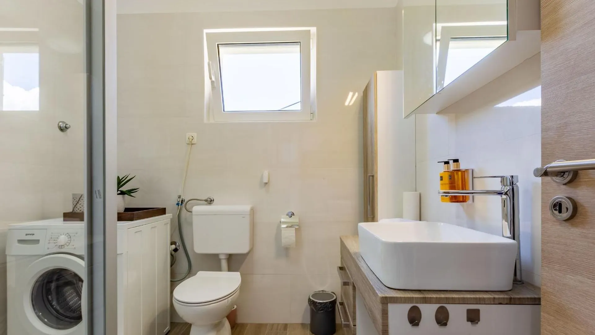 Olive Three Bedroom Apartment Zadar