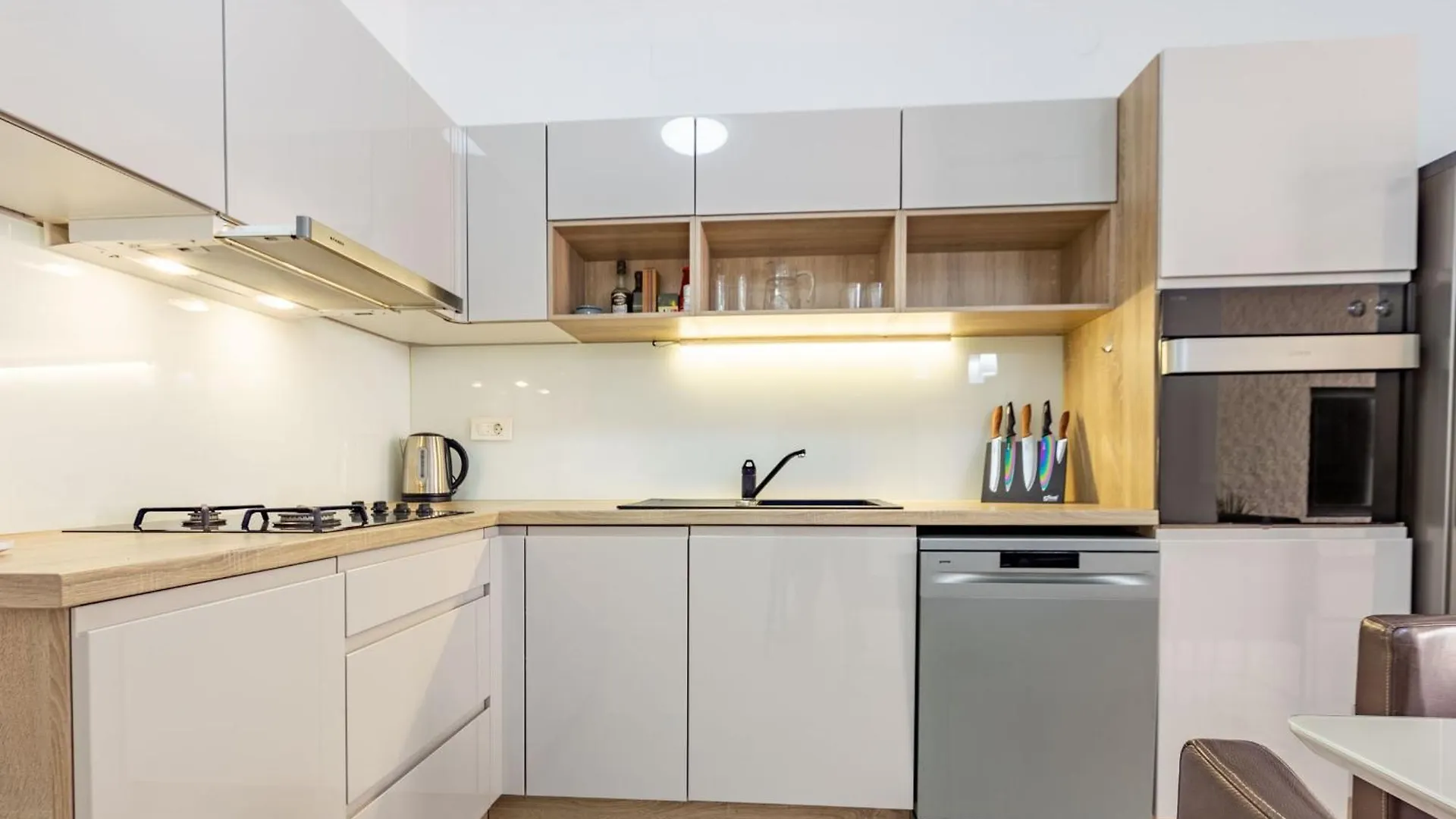 Olive Three Bedroom Apartment Zadar