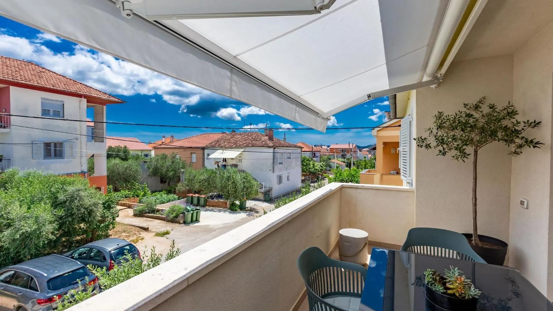 Olive Three Bedroom Apartment Zadar